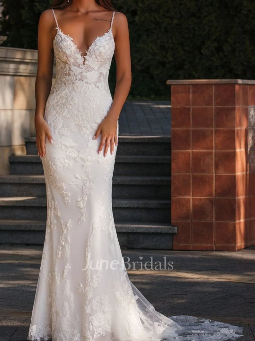 NEW never worn wedding dress